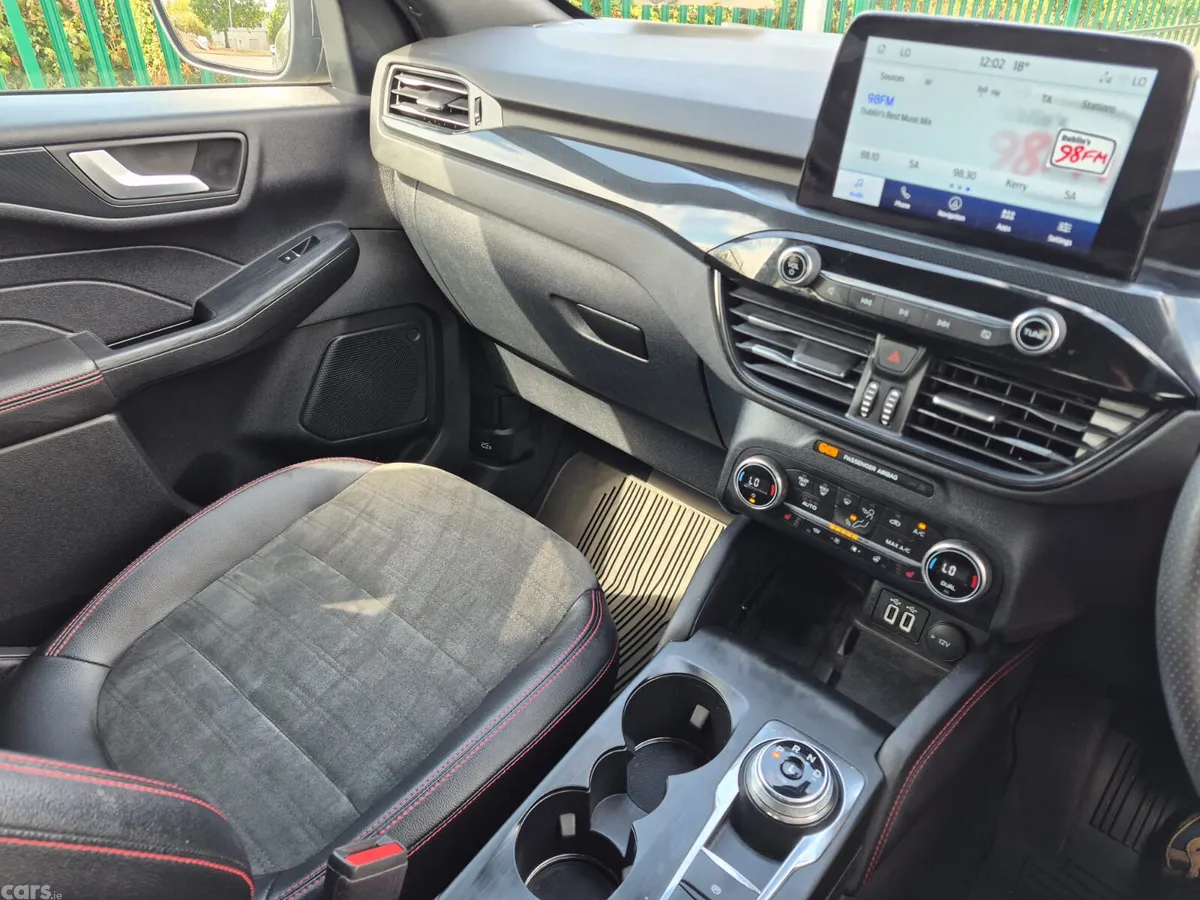 Ford Kuga SUV, Petrol Plug-in Hybrid, 2022, Grey