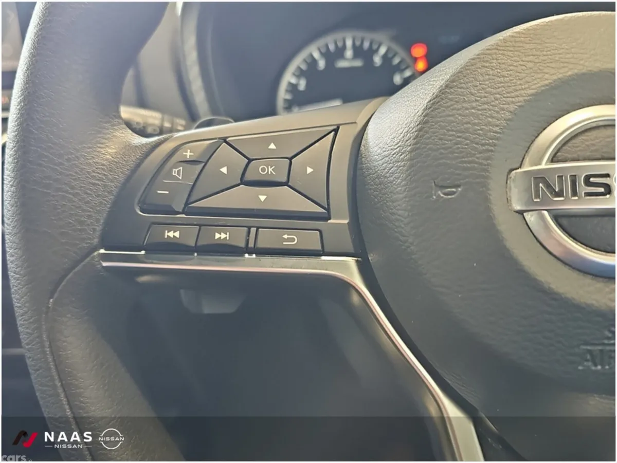 Nissan Juke MPV, Petrol, 2020, Blue