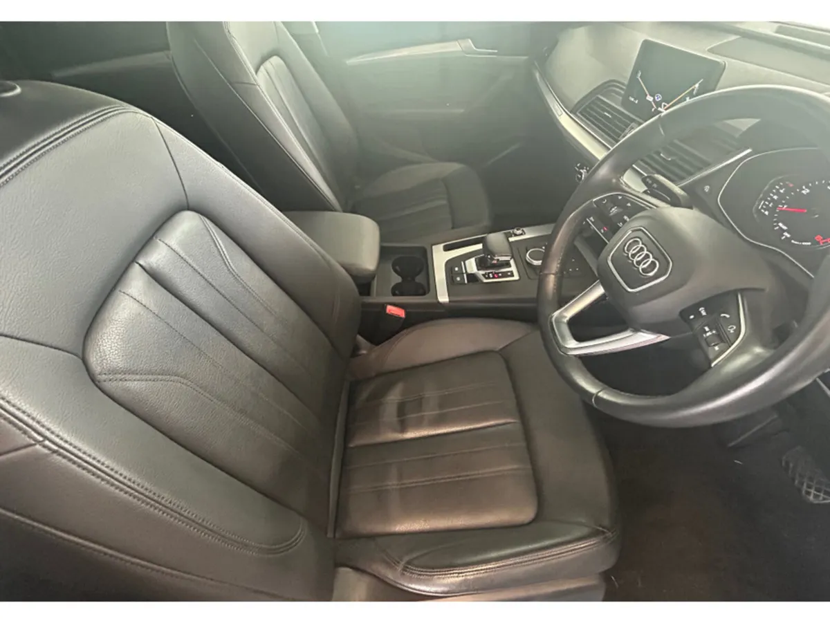 Audi Q5 Estate, Diesel, 2019, Grey