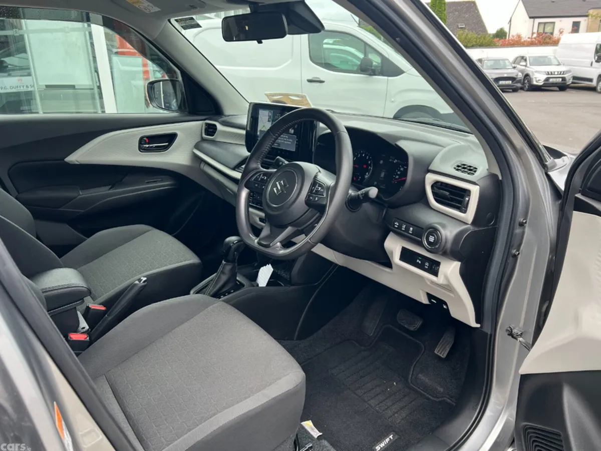 Suzuki Swift Hatchback, Petrol Hybrid, 2024, Grey