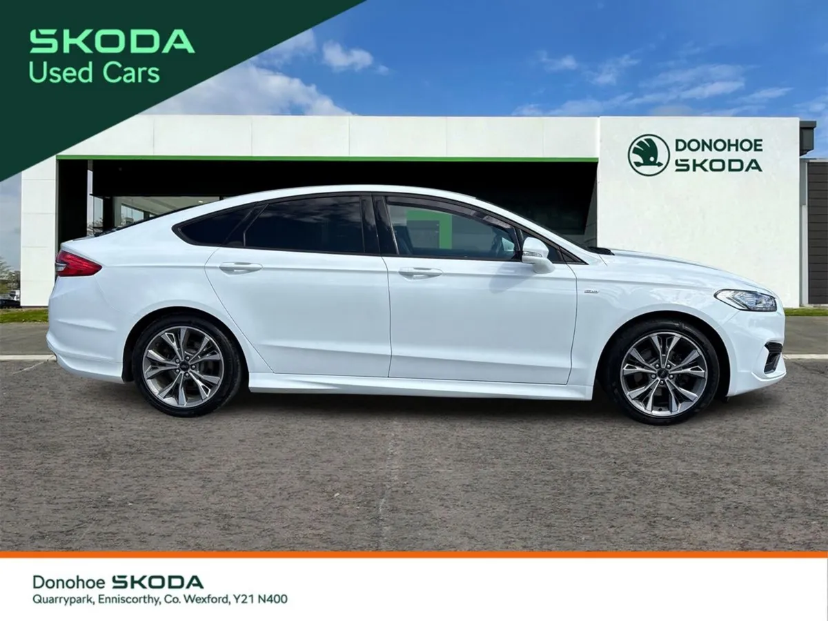 Ford Mondeo Hatchback, Diesel, 2019, White