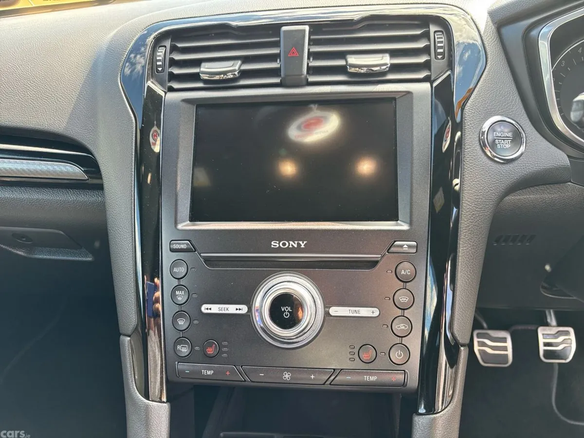 Ford Mondeo Hatchback, Diesel, 2019, White