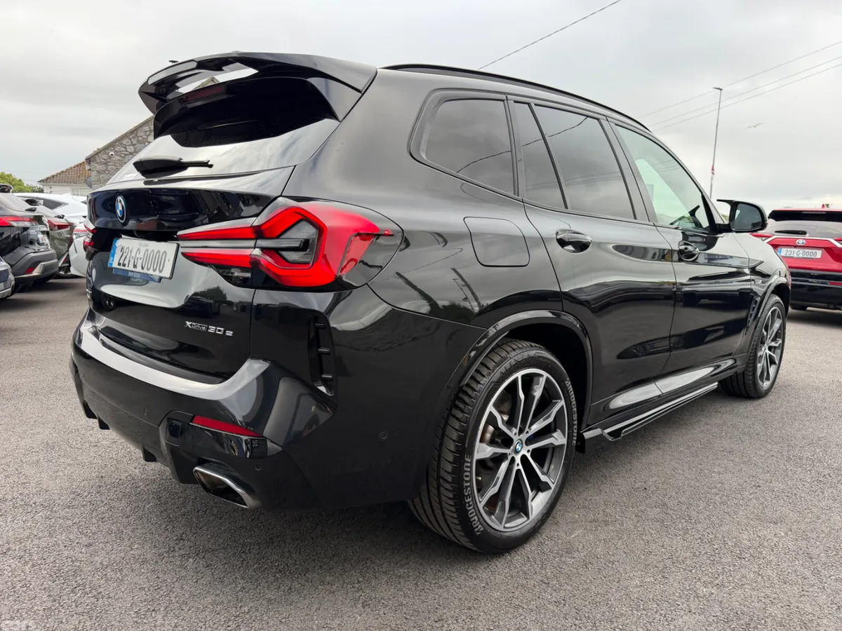 BMW X3 SUV, Petrol Plug-in Hybrid, 2022, Black
