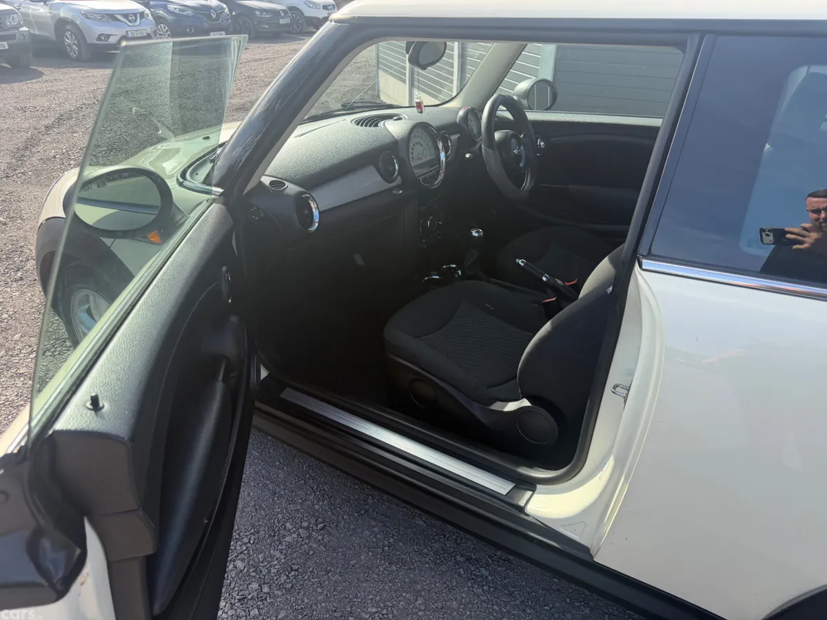 Mini One Hatchback, Diesel, 2012, White