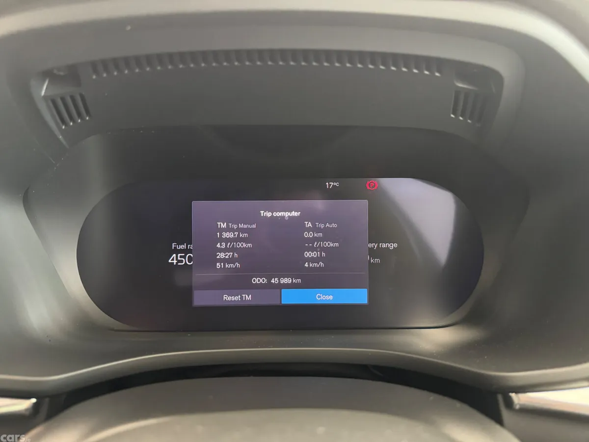 Volvo XC60 SUV, Petrol Plug-in Hybrid, 2025, Grey