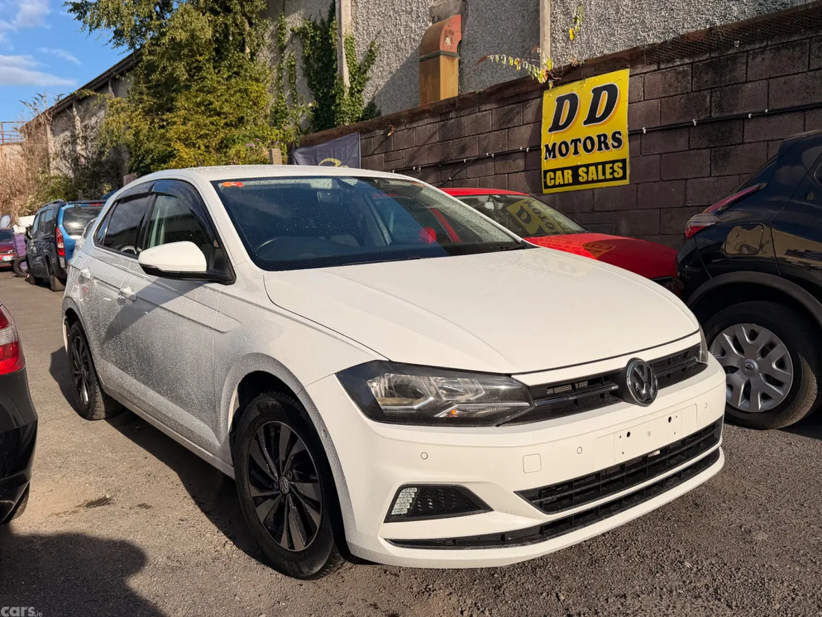 Volkswagen Polo Hatchback, Petrol, 2019, White