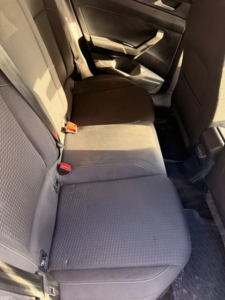 Volkswagen Polo Hatchback, Petrol, 2019, White