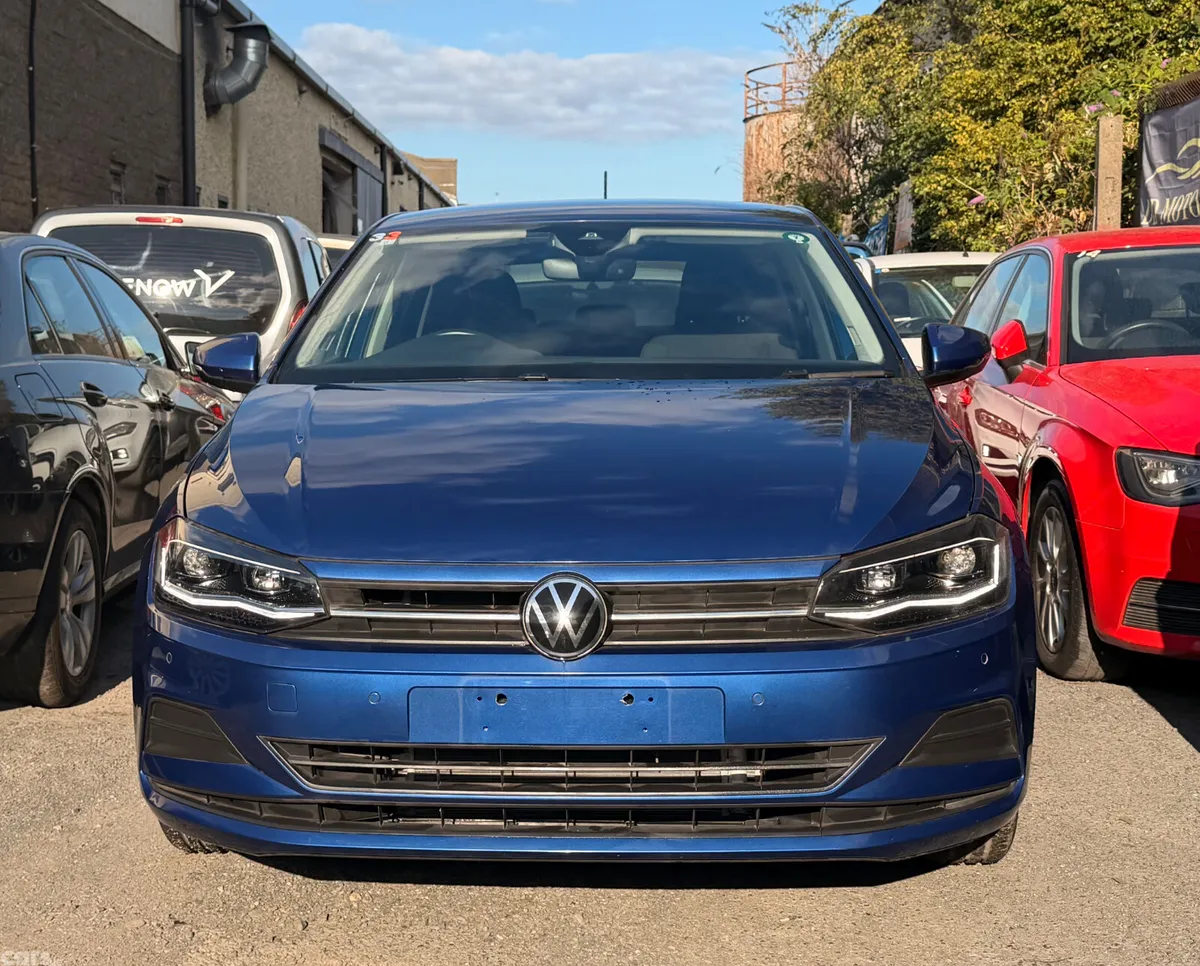 Volkswagen Polo Hatchback, Petrol, 2021, Blue