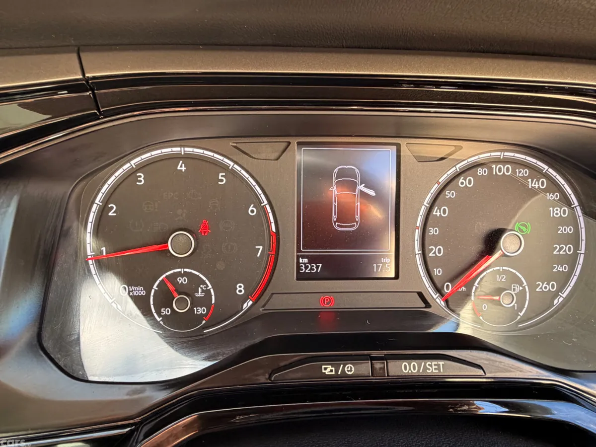 Volkswagen Polo Hatchback, Petrol, 2021, Blue