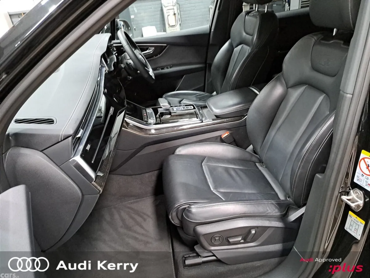 Audi Q7 SUV, Petrol Hybrid, 2023, Black