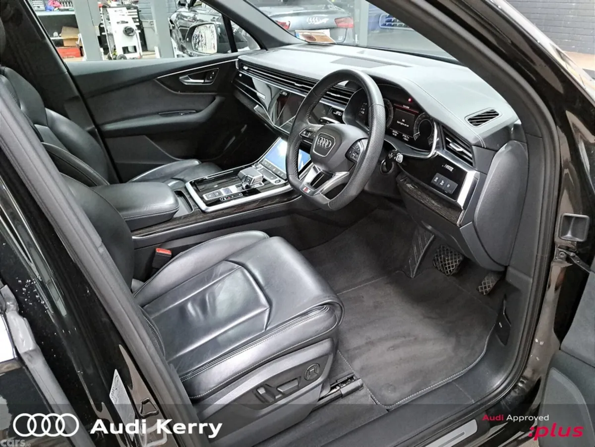 Audi Q7 SUV, Petrol Hybrid, 2023, Black