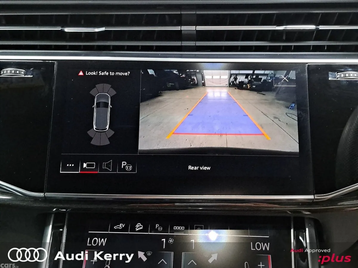 Audi Q7 SUV, Petrol Hybrid, 2023, Black