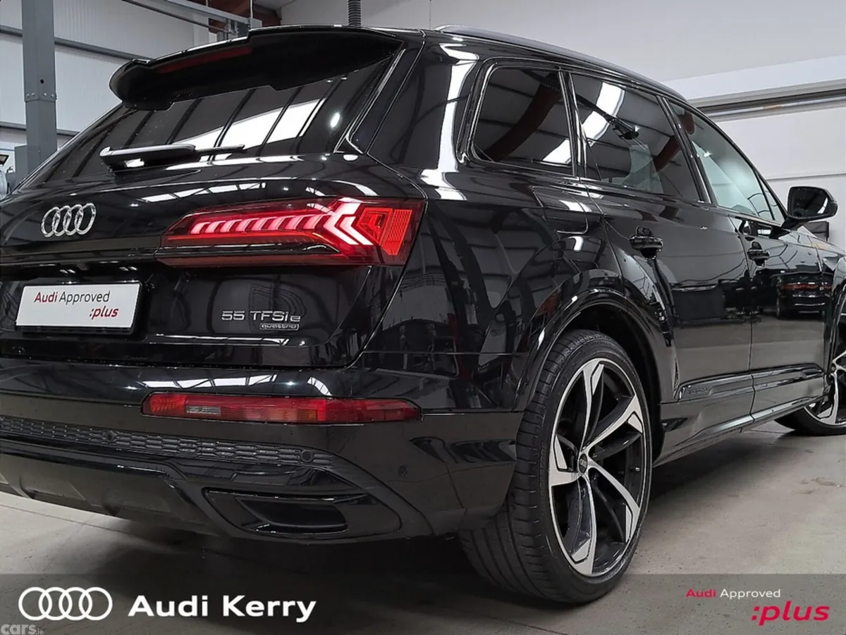 Audi Q7 SUV, Petrol Hybrid, 2023, Black