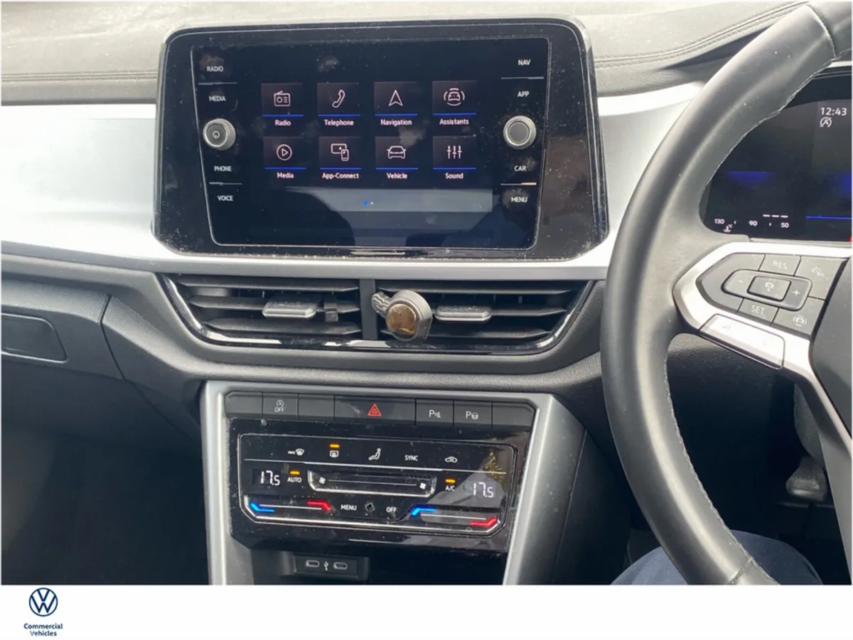Volkswagen T-Roc SUV, Petrol, 2024, White