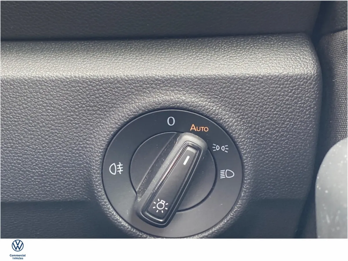 Volkswagen T-Roc SUV, Petrol, 2024, White