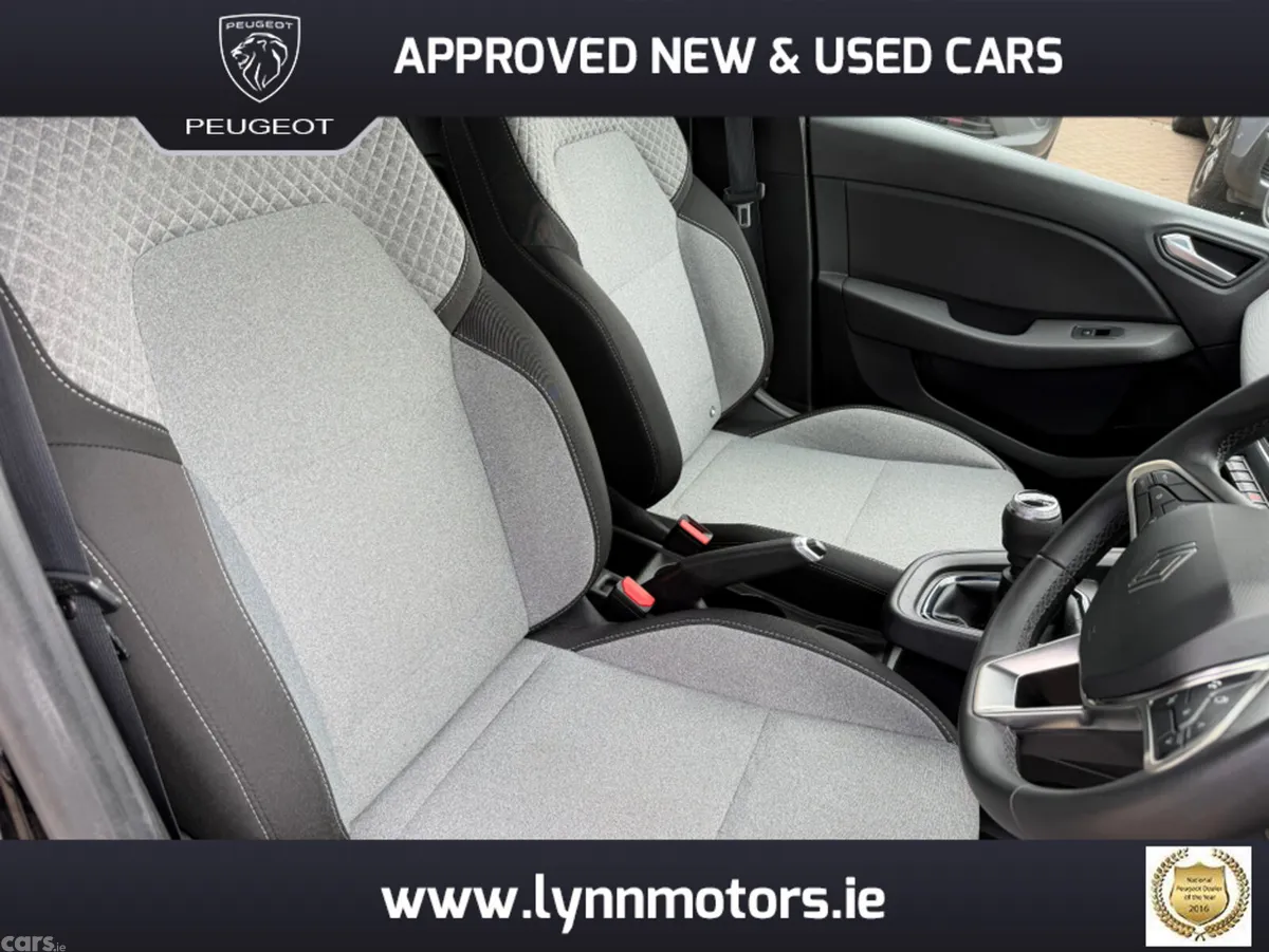 Renault Clio Hatchback, Petrol, 2024, Black