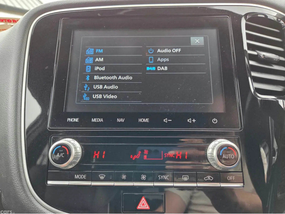 Mitsubishi Outlander Estate, Petrol Plug-in Hybrid, 2021, Black