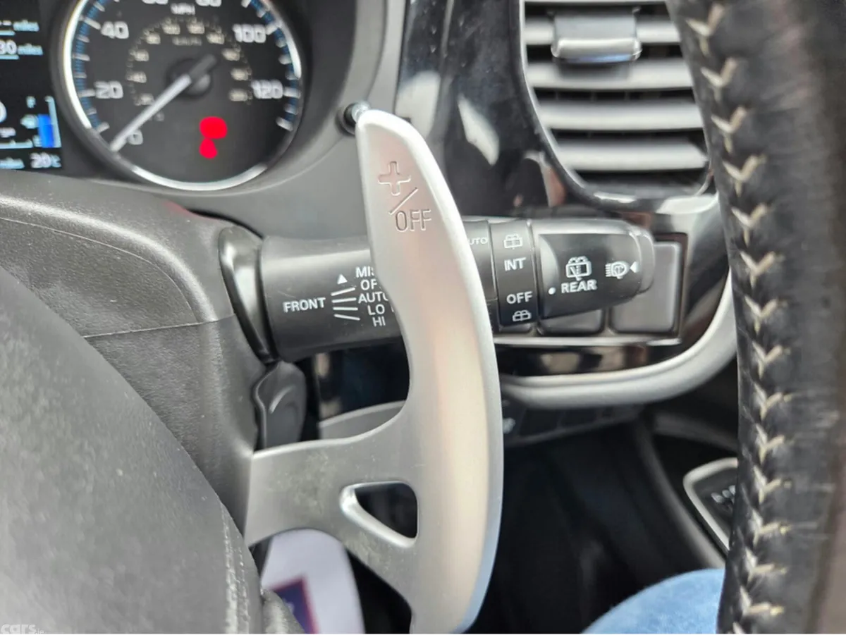 Mitsubishi Outlander Estate, Petrol Plug-in Hybrid, 2021, Black