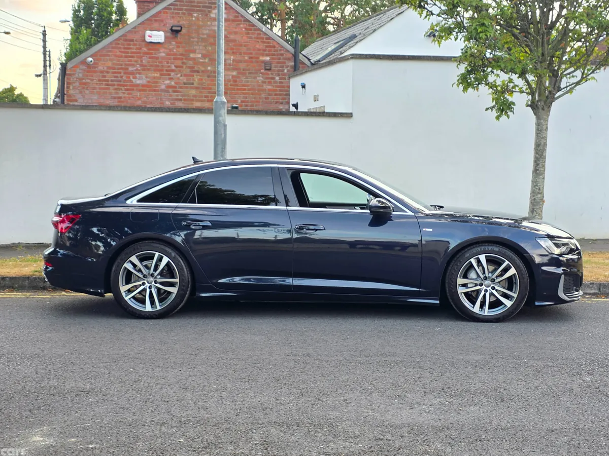 Audi A6 Saloon, Diesel, 2018, Blue