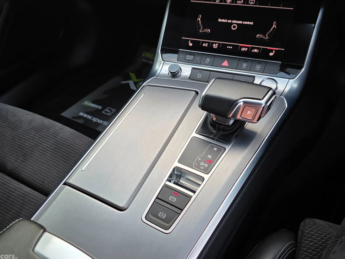 Audi A6 Saloon, Diesel, 2018, Blue