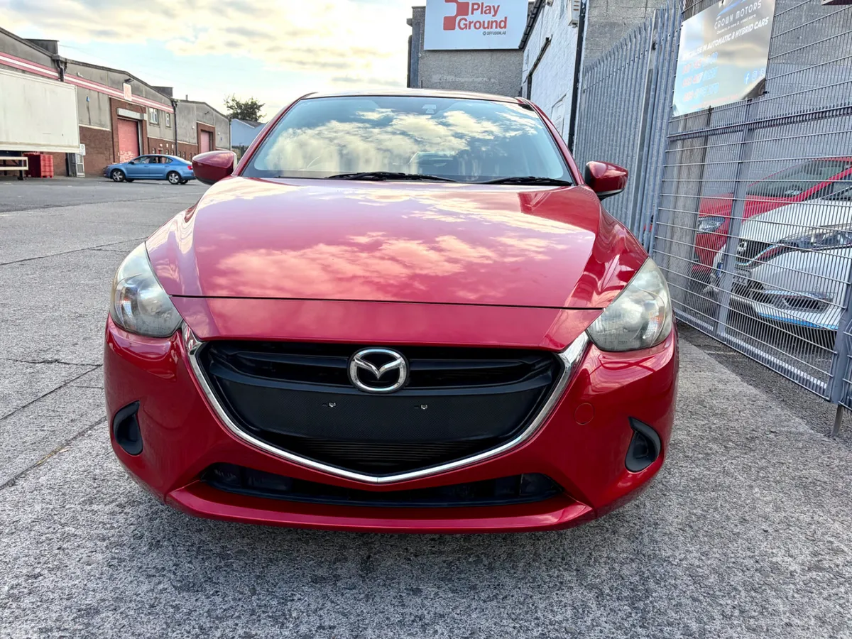 Mazda Demio Hatchback, Petrol, 2016, Red