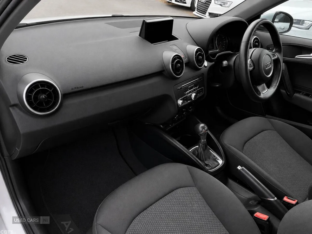 Audi A1 , Petrol, 2015, White