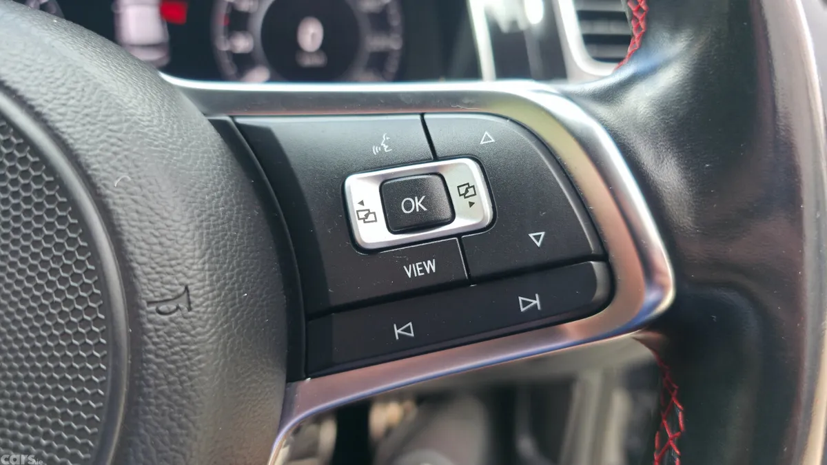 Volkswagen Golf Hatchback, Petrol, 2019, Grey