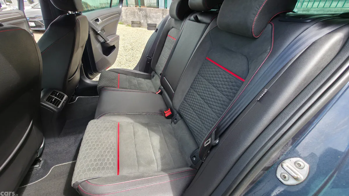 Volkswagen Golf Hatchback, Petrol, 2019, Grey
