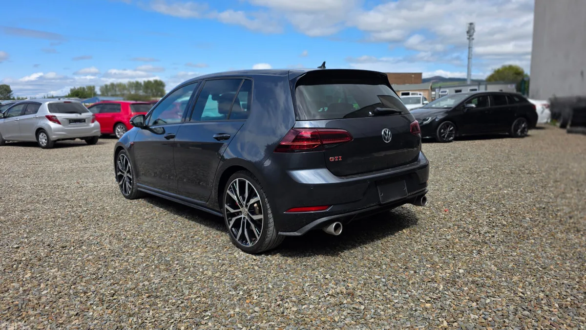 Volkswagen Golf Hatchback, Petrol, 2019, Grey