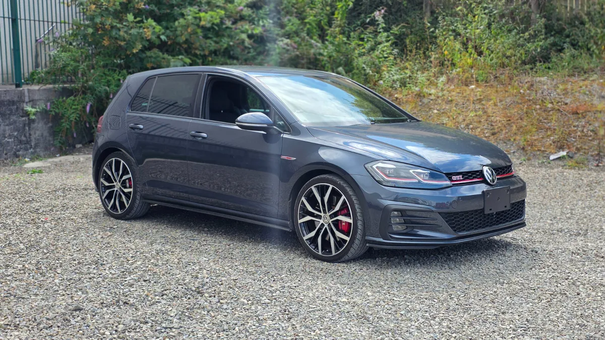Volkswagen Golf Hatchback, Petrol, 2019, Grey