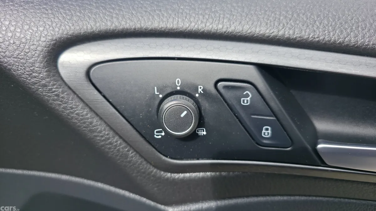 Volkswagen Golf Hatchback, Petrol, 2019, Grey