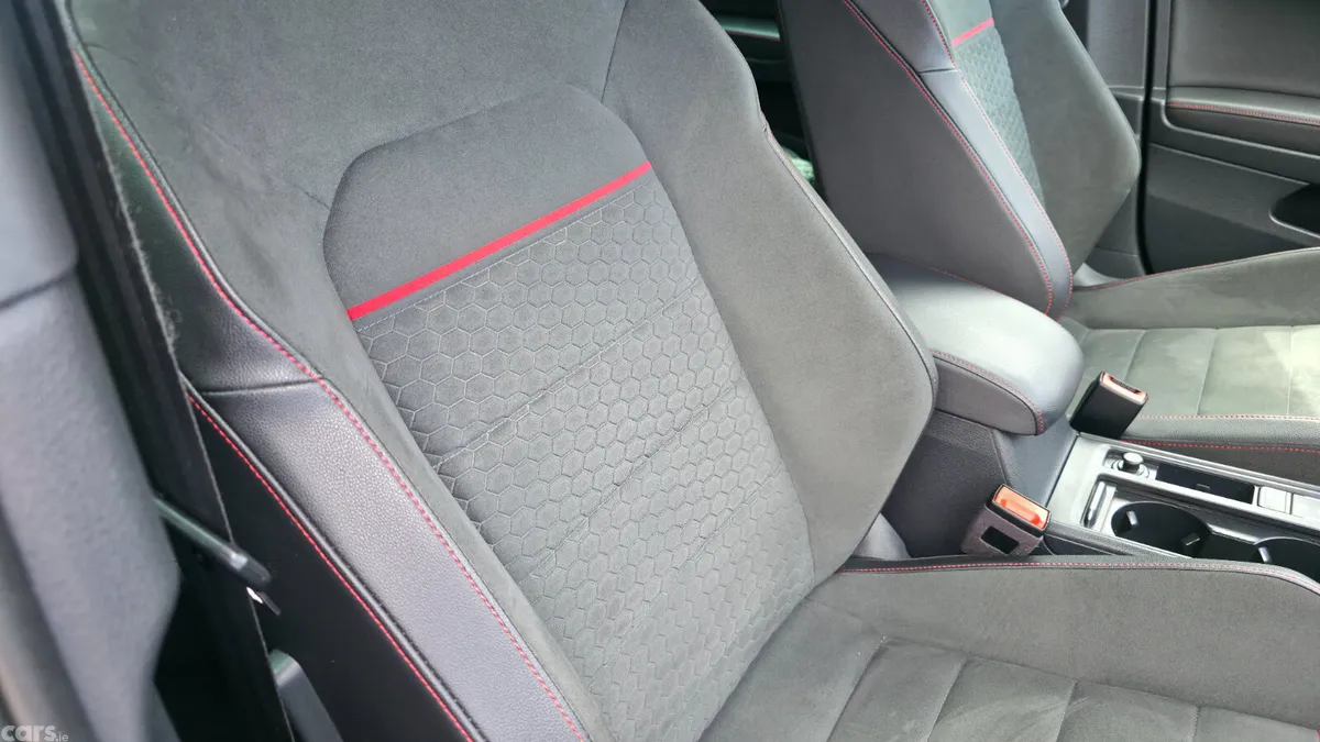 Volkswagen Golf Hatchback, Petrol, 2019, Grey