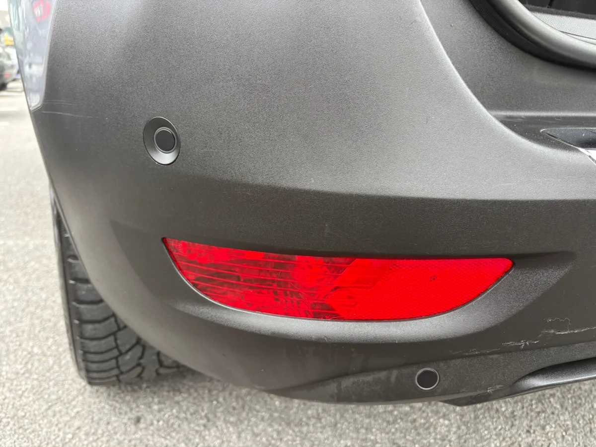 Peugeot 5008 MPV, Diesel, 2019, Grey
