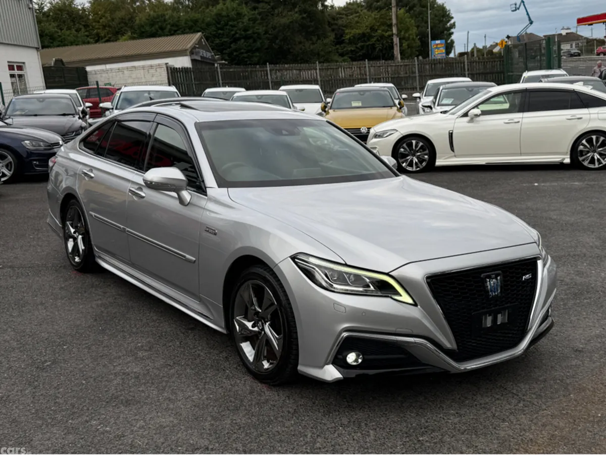 Toyota Crown Saloon, Petrol, 2018, Silver