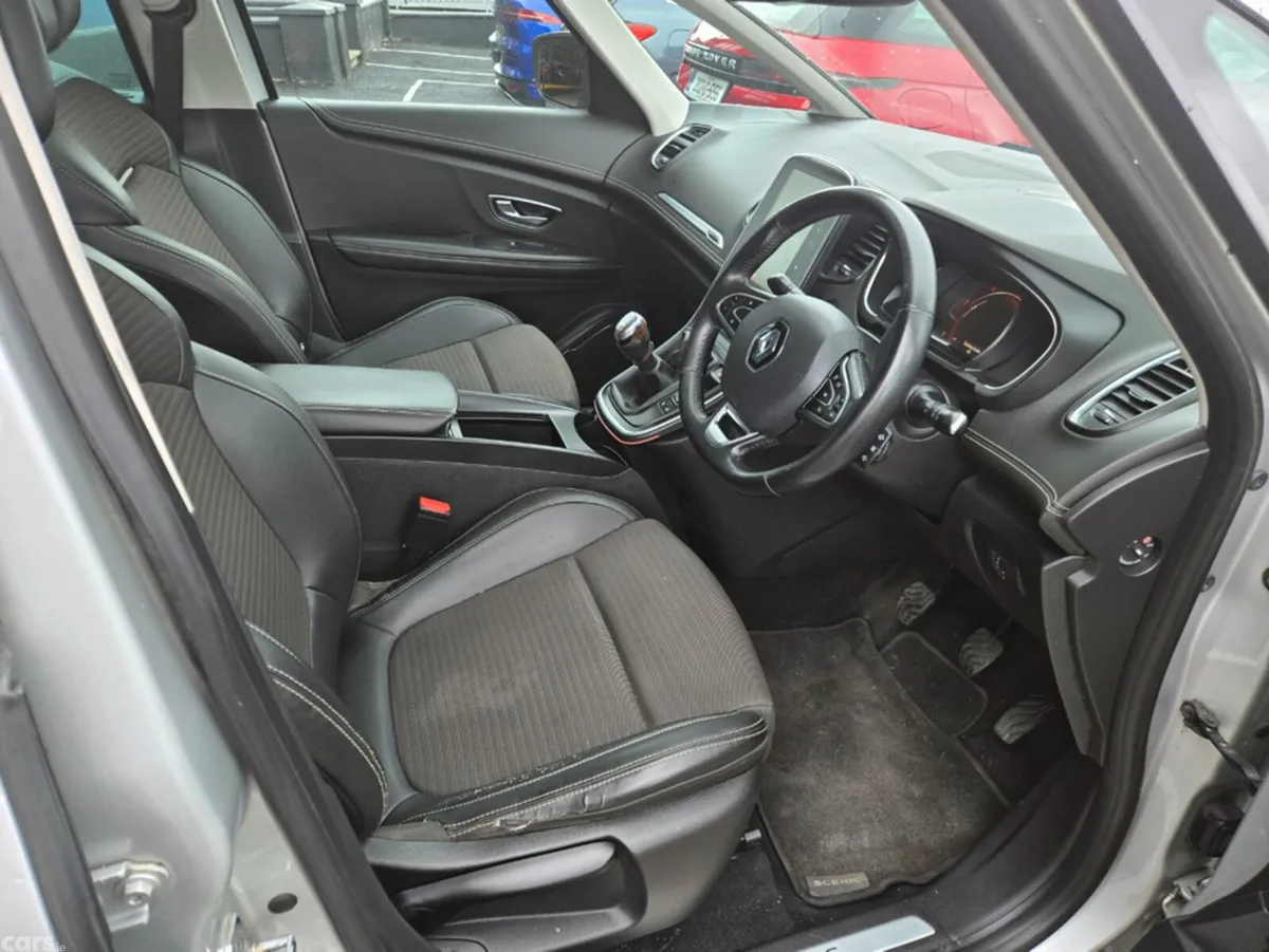 Renault Grand Scenic MPV, Diesel, 2017, Grey