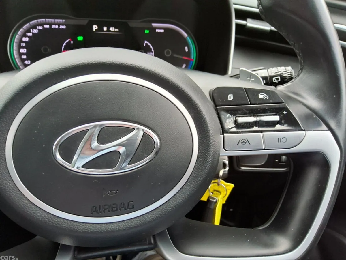 Hyundai Tucson SUV, Petrol Hybrid, 2024, White