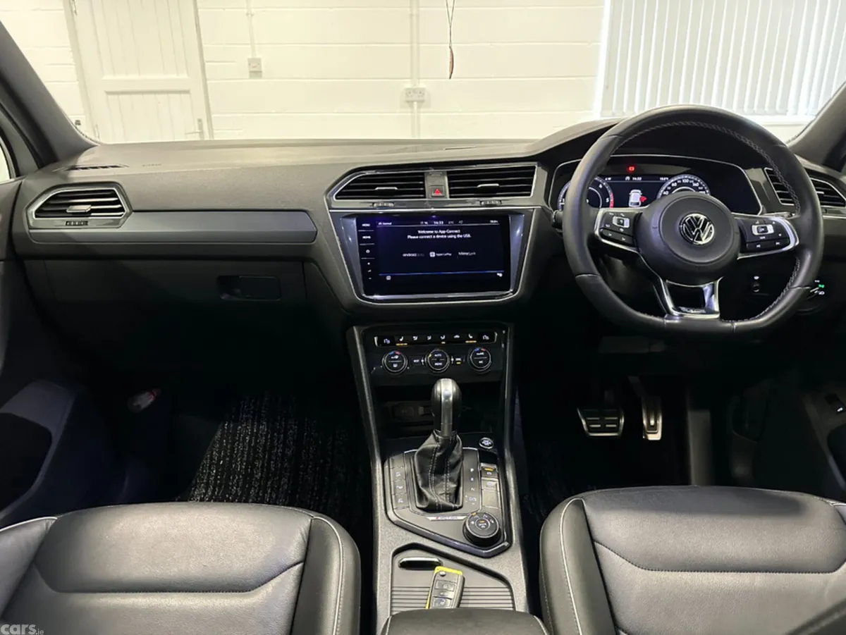 Volkswagen Tiguan SUV, Diesel, 2018, White