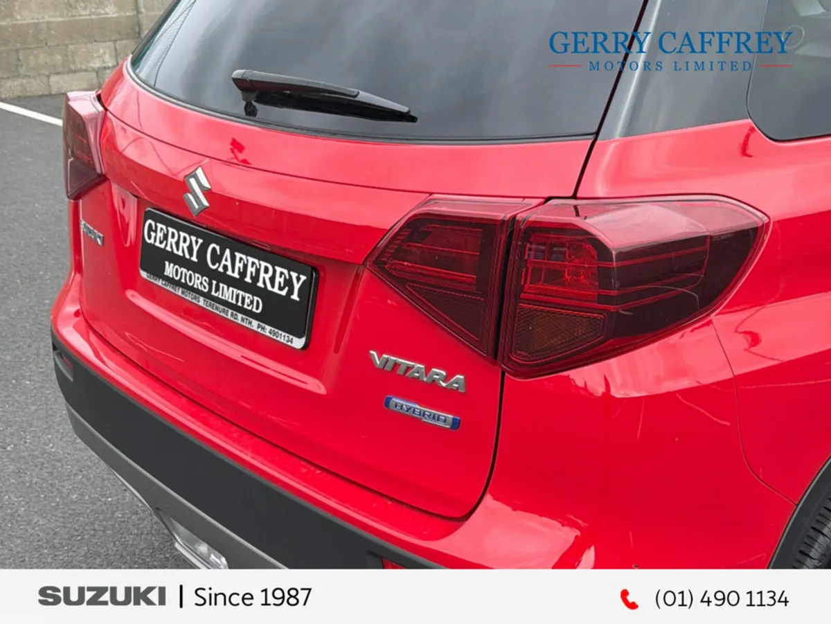 Suzuki Vitara SUV, Petrol Hybrid, 2023, Red