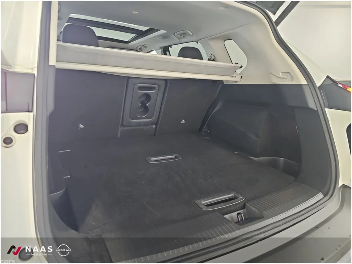 Nissan X-Trail MPV, Petrol, 2024, White