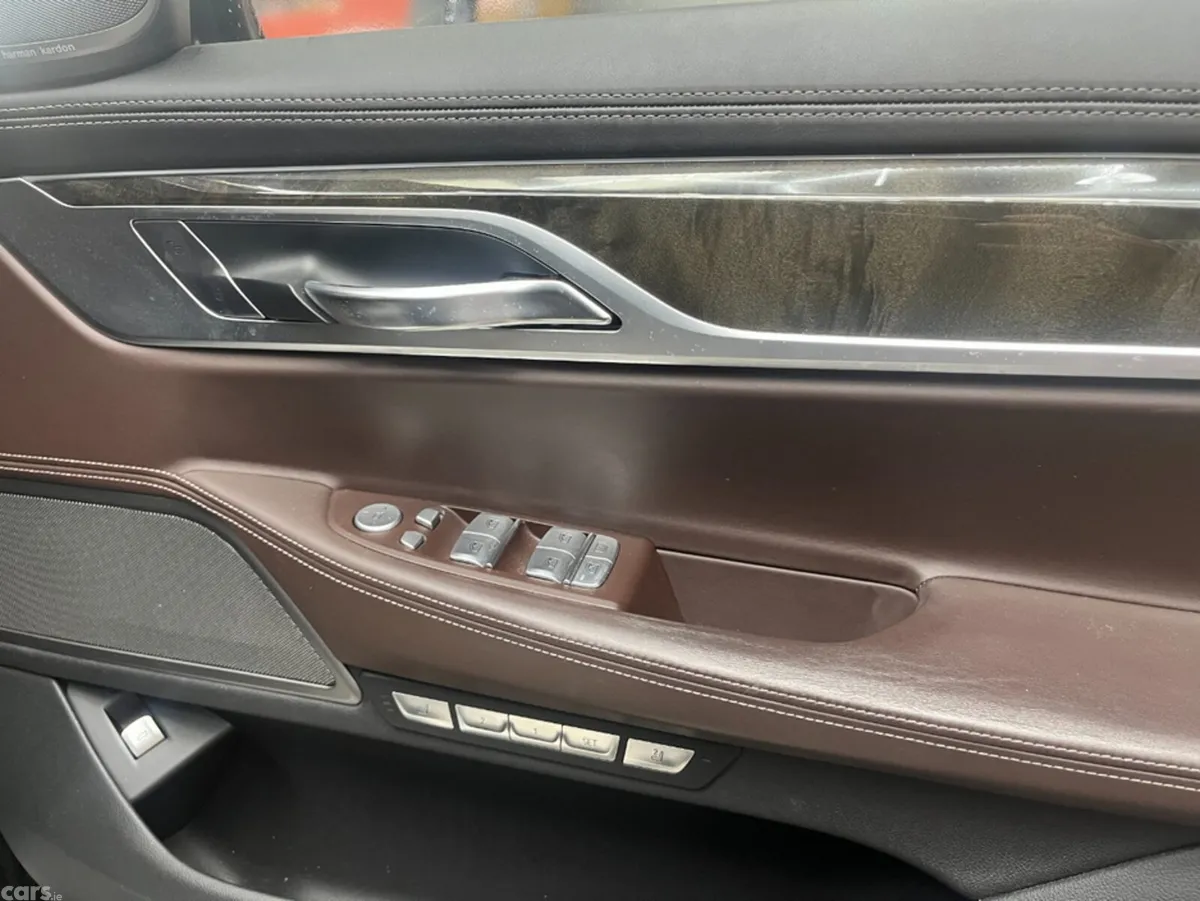 BMW 7-Series Saloon, Petrol, 2016, Black