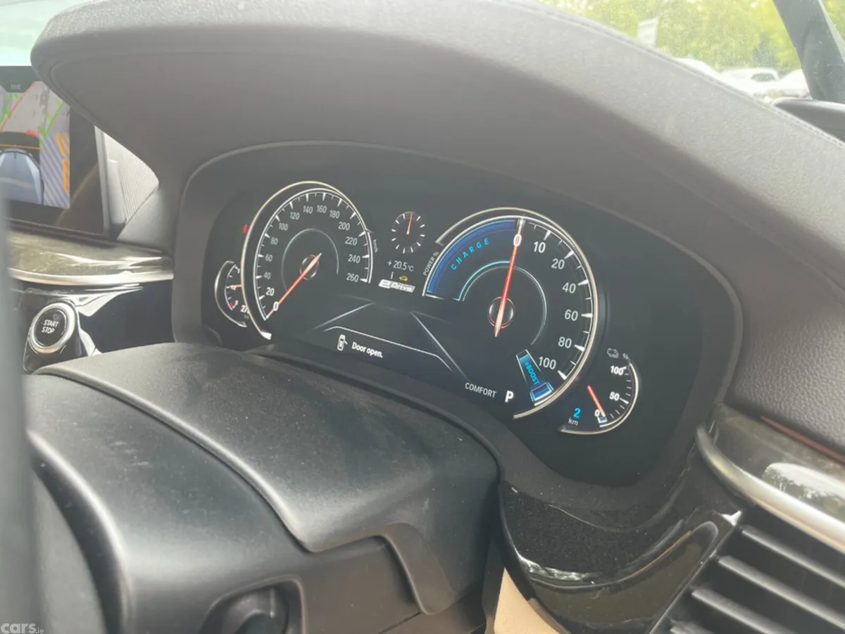 BMW 5-Series Saloon, Petrol, 2018, Black