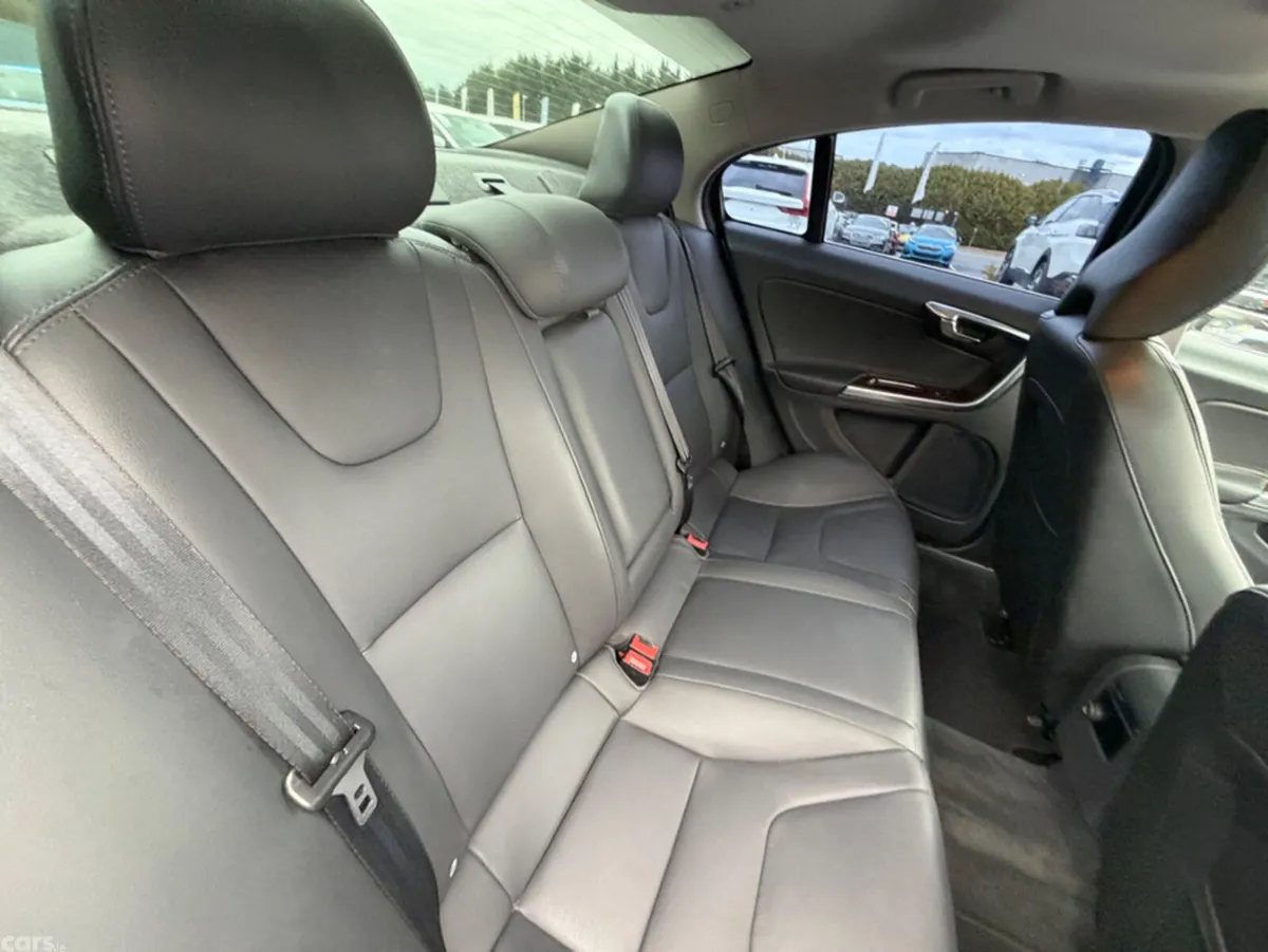 Volvo S60 Saloon, Diesel, 2018, White