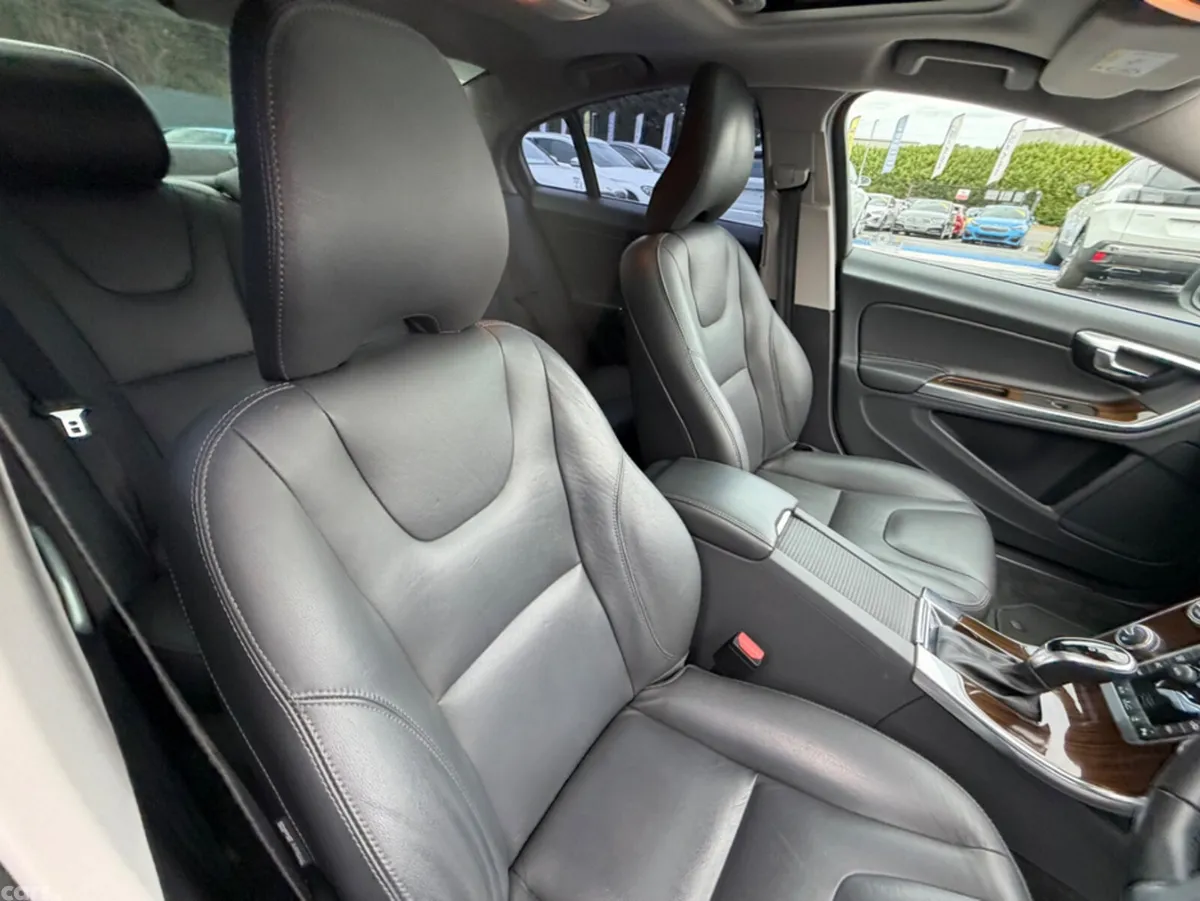 Volvo S60 Saloon, Diesel, 2018, White