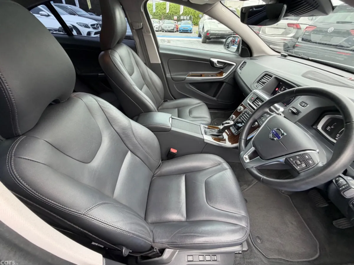 Volvo S60 Saloon, Diesel, 2018, White