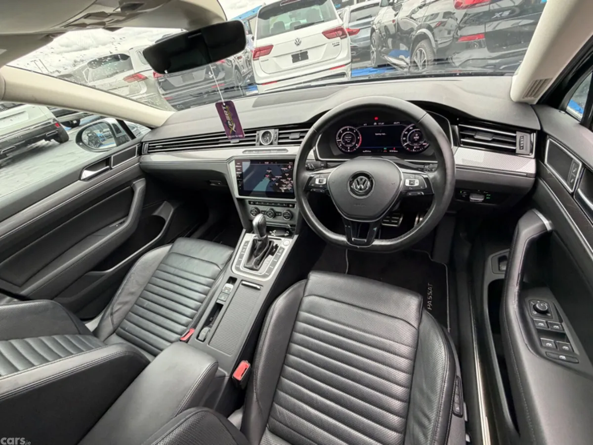 Volkswagen Passat Estate, Diesel, 2019, Black