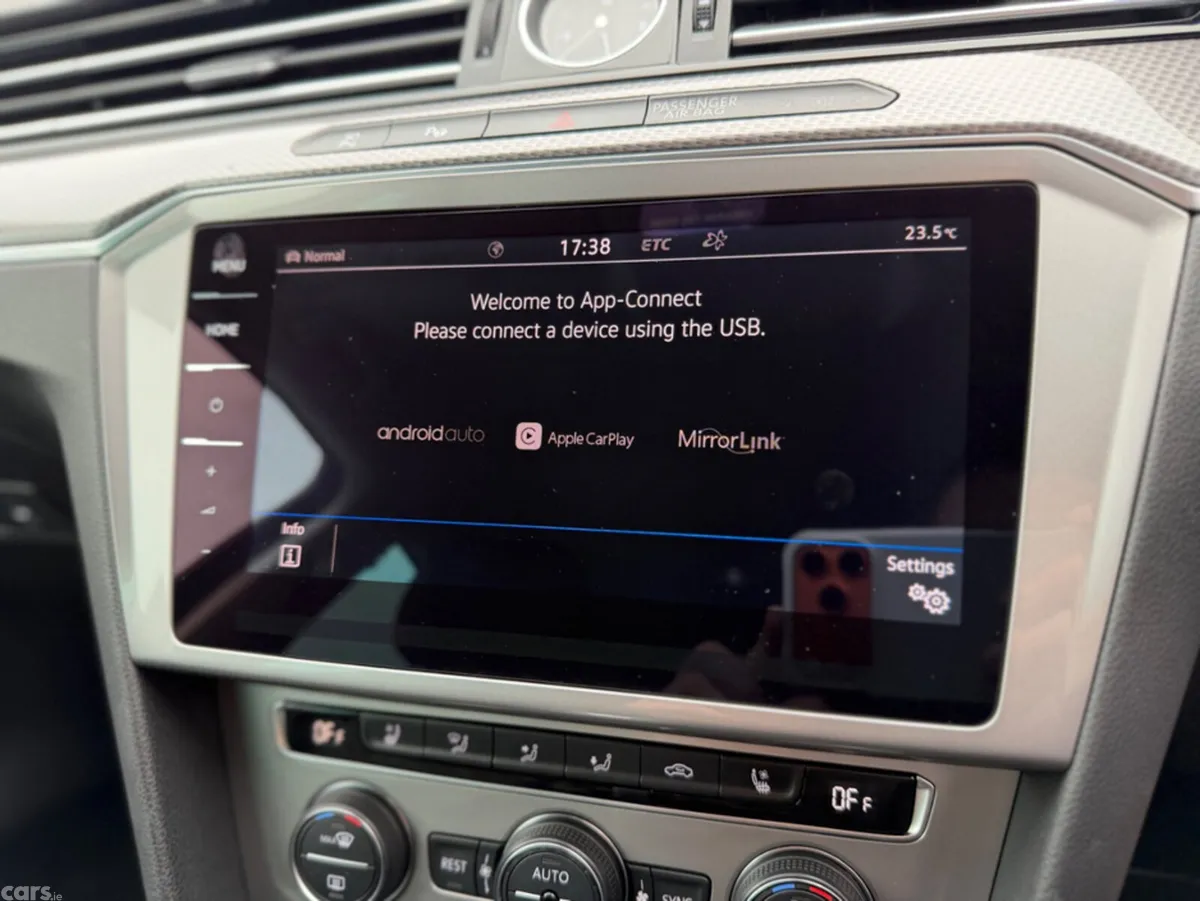 Volkswagen Passat Estate, Diesel, 2019, Black