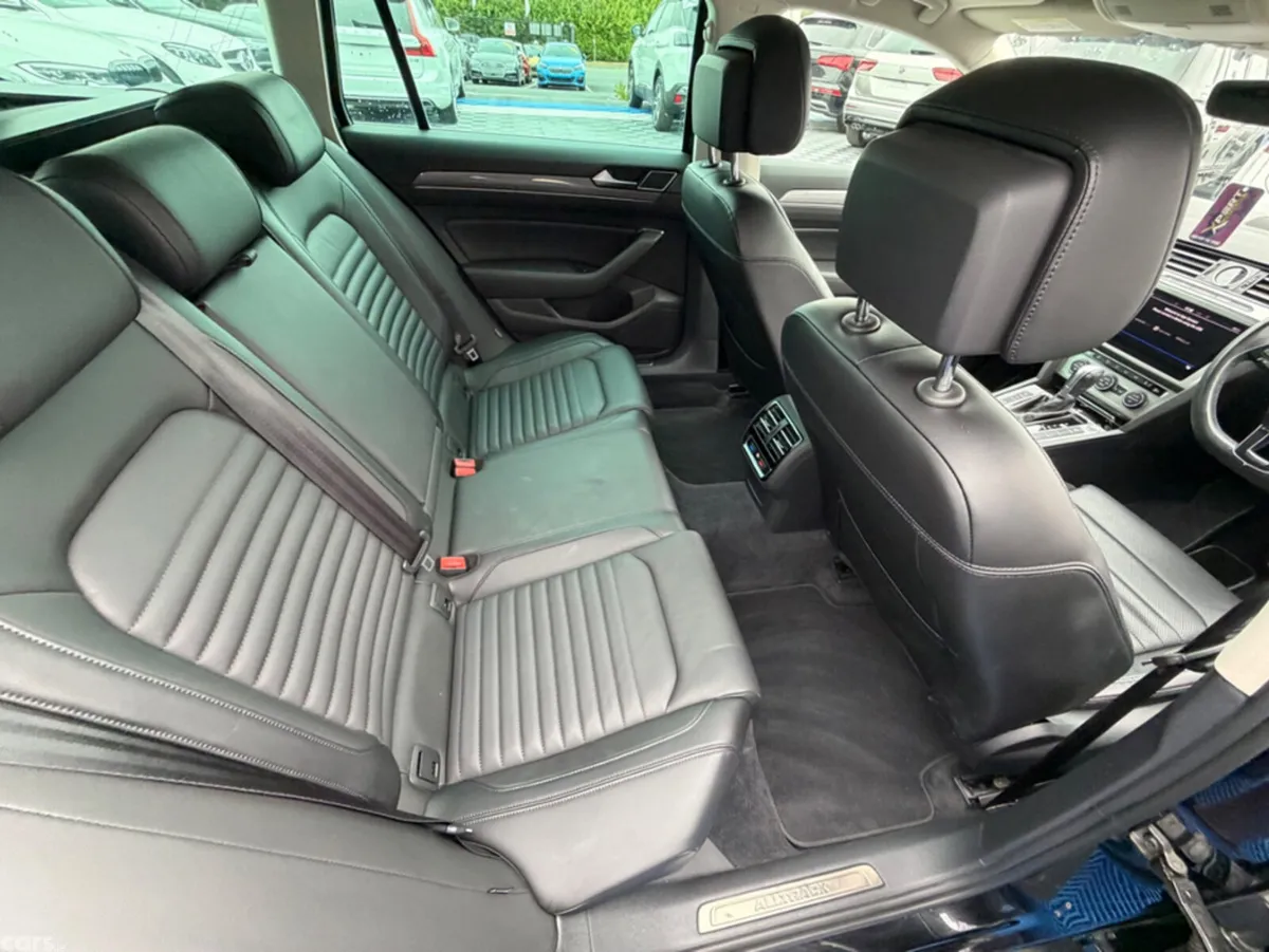Volkswagen Passat Estate, Diesel, 2019, Black