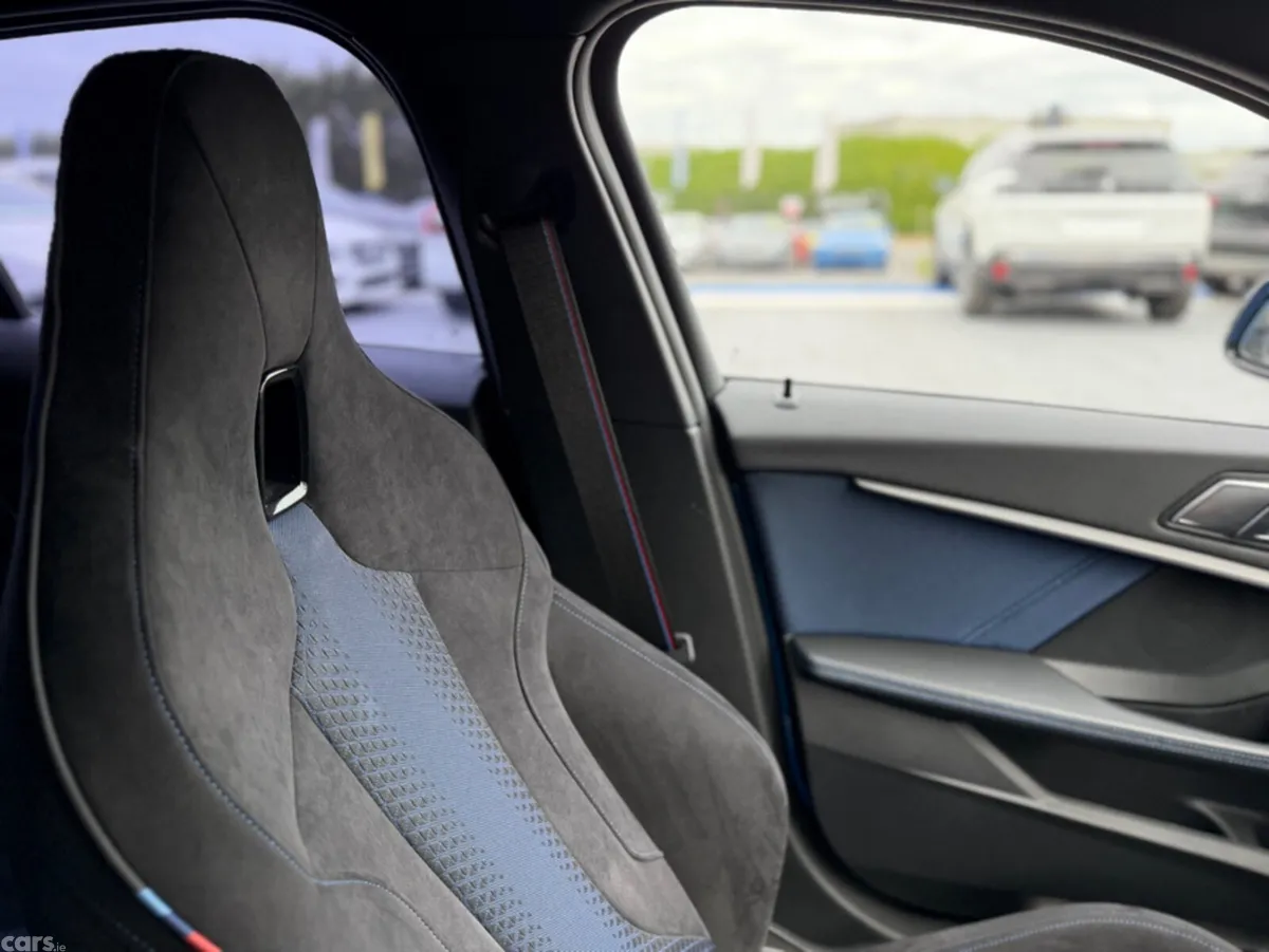 BMW 1-Series Hatchback, Petrol, 2020, Blue