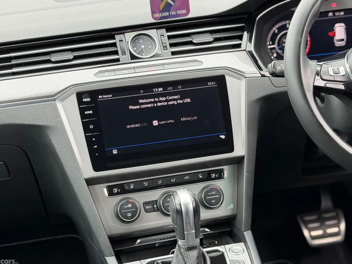 Volkswagen Passat Estate, Diesel, 2019, Black
