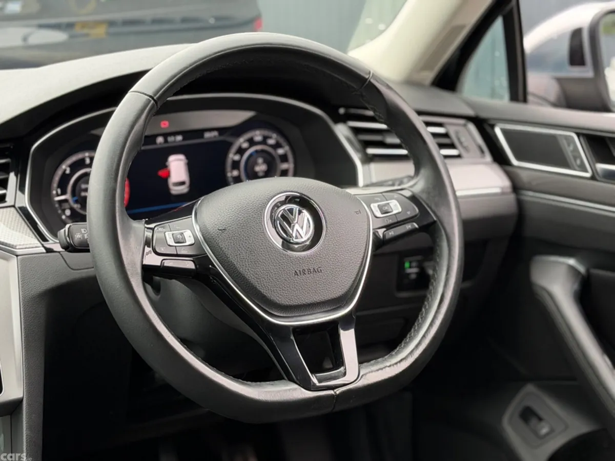 Volkswagen Passat Estate, Diesel, 2019, Black
